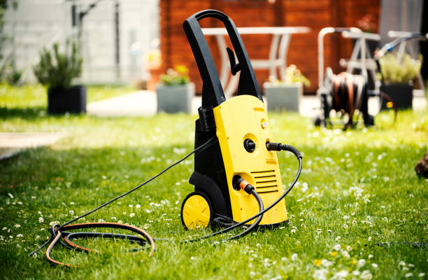 Best Rust Removal  in Dade City North, FL